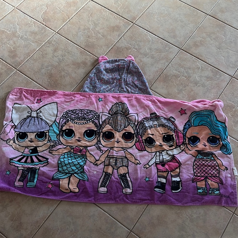 LOL Surprise Hooded Towel